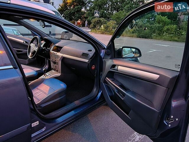 Сірий Опель Астра, об'ємом двигуна 1.6 л та пробігом 129 тис. км за 4600 $, фото 17 на Automoto.ua