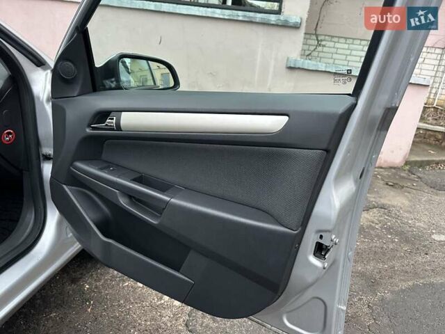 Серый Опель Астра, объемом двигателя 1.8 л и пробегом 247 тыс. км за 5500 $, фото 12 на Automoto.ua