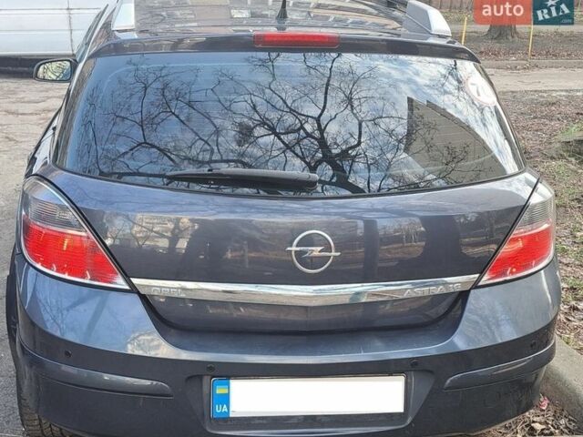Сірий Опель Астра, об'ємом двигуна 1.6 л та пробігом 129 тис. км за 4300 $, фото 2 на Automoto.ua