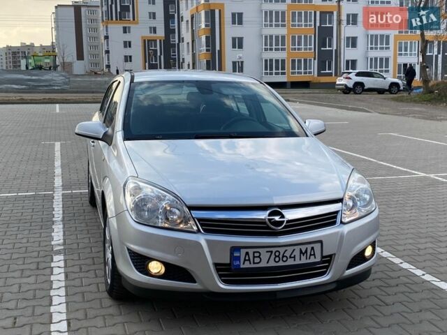 Серый Опель Астра, объемом двигателя 1.6 л и пробегом 162 тыс. км за 5450 $, фото 63 на Automoto.ua