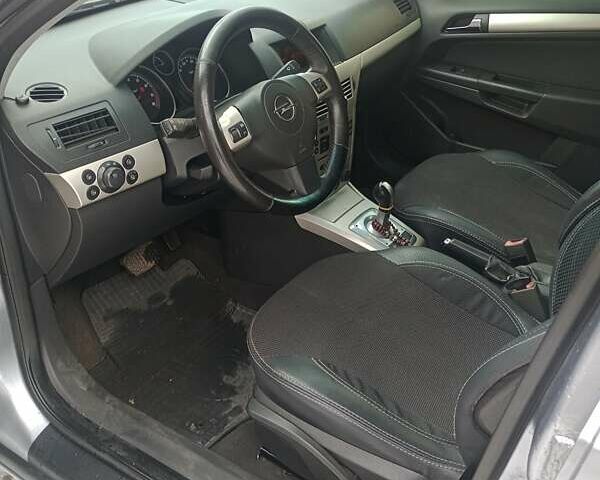 Сірий Опель Астра, об'ємом двигуна 1.6 л та пробігом 231 тис. км за 5300 $, фото 10 на Automoto.ua