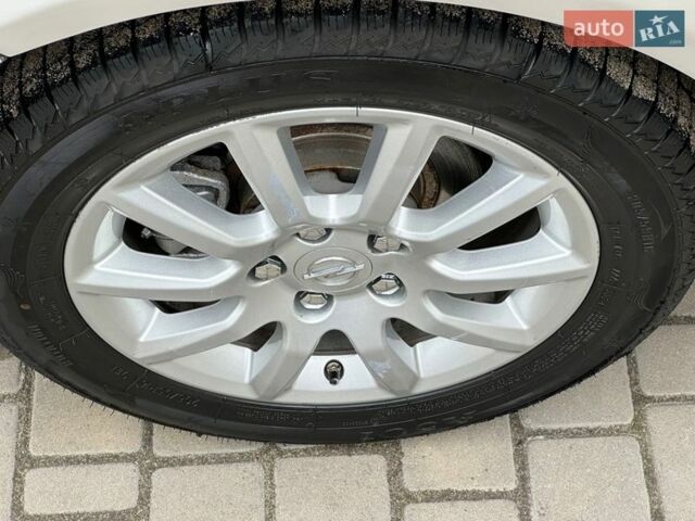 Серый Опель Астра, объемом двигателя 1.6 л и пробегом 249 тыс. км за 4999 $, фото 41 на Automoto.ua