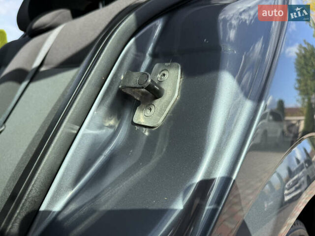 Серый Опель Астра, объемом двигателя 1.6 л и пробегом 180 тыс. км за 6750 $, фото 97 на Automoto.ua