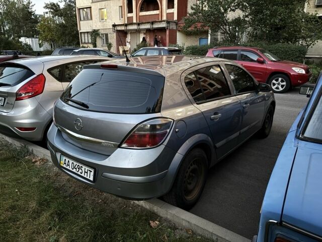 Серый Опель Астра, объемом двигателя 1.4 л и пробегом 145 тыс. км за 4500 $, фото 5 на Automoto.ua