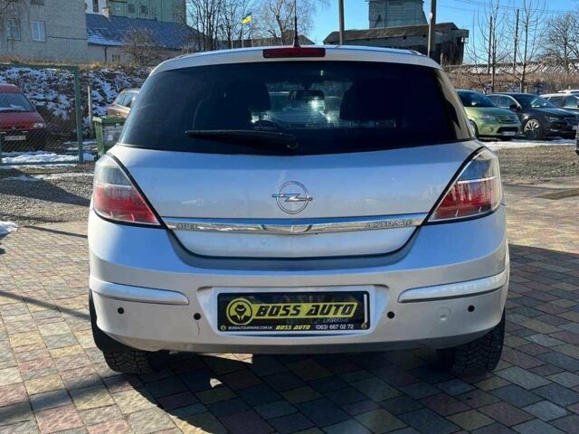 Серый Опель Астра, объемом двигателя 1.6 л и пробегом 207 тыс. км за 4900 $, фото 5 на Automoto.ua