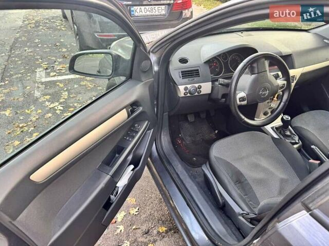 Сірий Опель Астра, об'ємом двигуна 1.25 л та пробігом 280 тис. км за 3700 $, фото 6 на Automoto.ua