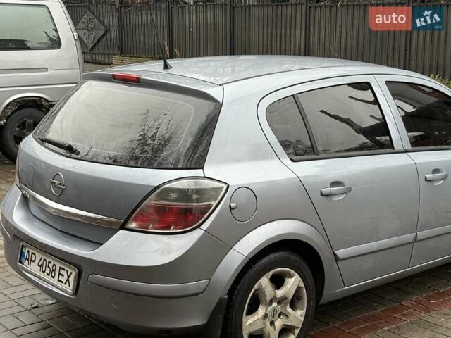 Серый Опель Астра, объемом двигателя 1.36 л и пробегом 260 тыс. км за 4500 $, фото 15 на Automoto.ua