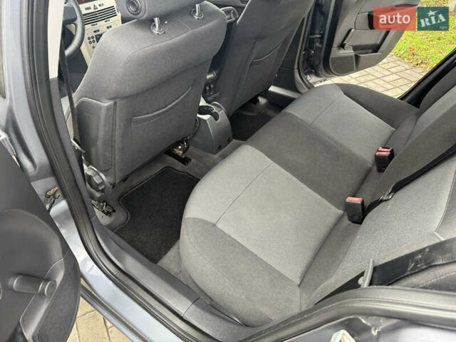 Сірий Опель Астра, об'ємом двигуна 1.6 л та пробігом 244 тис. км за 5900 $, фото 10 на Automoto.ua