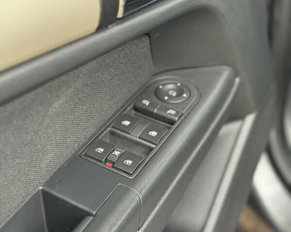 Опель Астра 2008 в Виннице на Automoto.ua Серый Опель Астра, объемом двигателя 1.7 л и пробегом 286 тыс. км за 5199 $, фото 16 на Automoto.ua