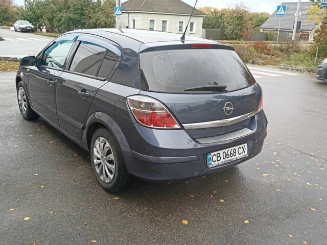 Серый Опель Астра, объемом двигателя 1.4 л и пробегом 212 тыс. км за 4000 $, фото 5 на Automoto.ua