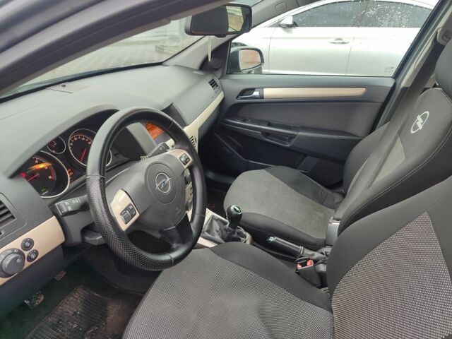 Сірий Опель Астра, об'ємом двигуна 1.2 л та пробігом 280 тис. км за 4300 $, фото 4 на Automoto.ua