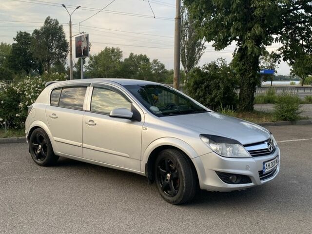 Опель Астра 2008 в Днепре (Днепропетровске) на Automoto.ua Серый Опель Астра, объемом двигателя 1.6 л и пробегом 252 тыс. км за 4300 $, фото 7 на Automoto.ua