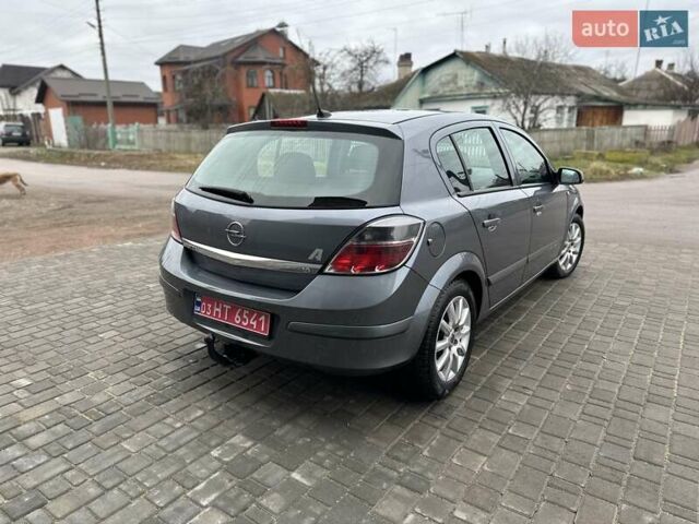 Серый Опель Астра, объемом двигателя 1.6 л и пробегом 236 тыс. км за 5499 $, фото 13 на Automoto.ua