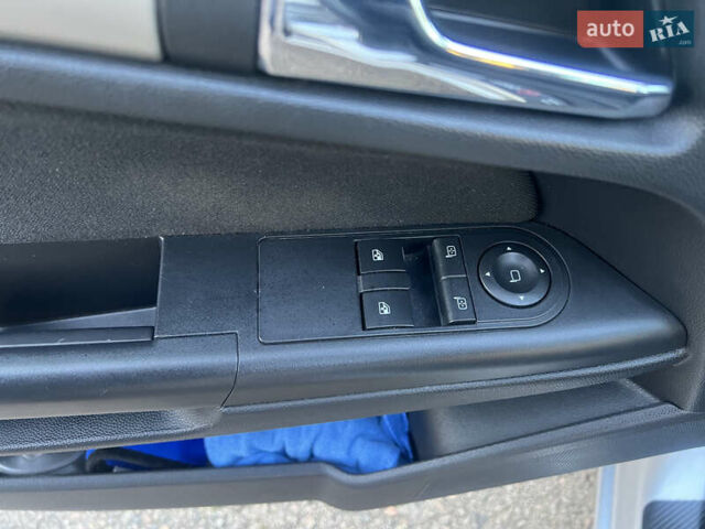 Сірий Опель Астра, об'ємом двигуна 1.7 л та пробігом 310 тис. км за 5000 $, фото 13 на Automoto.ua