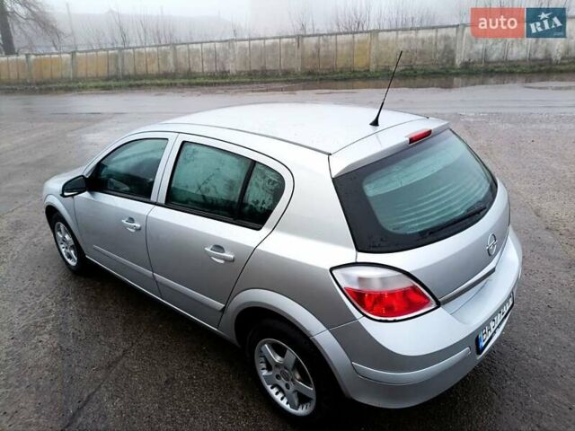 Сірий Опель Астра, об'ємом двигуна 1.6 л та пробігом 180 тис. км за 5700 $, фото 19 на Automoto.ua