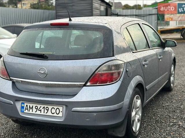 Серый Опель Астра, объемом двигателя 1.6 л и пробегом 230 тыс. км за 4800 $, фото 5 на Automoto.ua