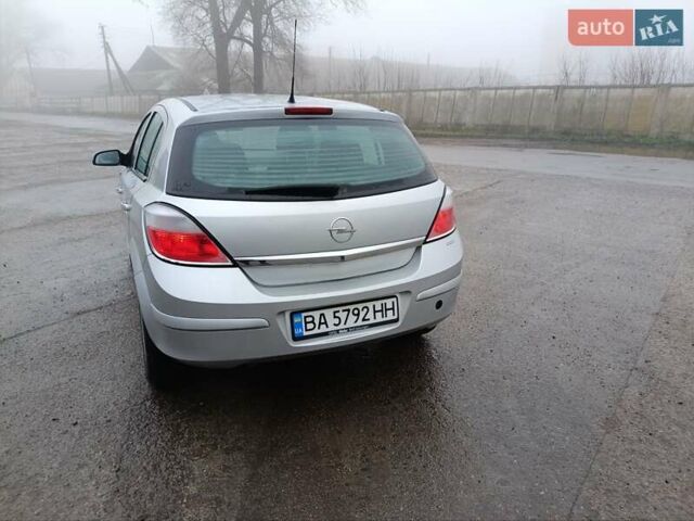 Сірий Опель Астра, об'ємом двигуна 1.6 л та пробігом 180 тис. км за 5700 $, фото 31 на Automoto.ua