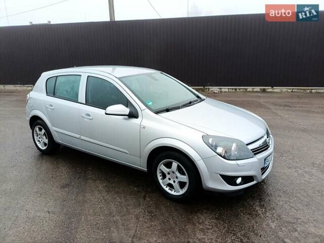 Сірий Опель Астра, об'ємом двигуна 1.6 л та пробігом 180 тис. км за 5700 $, фото 24 на Automoto.ua