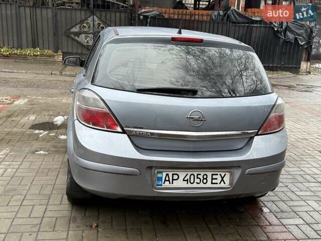 Серый Опель Астра, объемом двигателя 1.36 л и пробегом 260 тыс. км за 4500 $, фото 6 на Automoto.ua