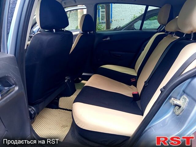 Опель Астра 2008 в Гребенке на Automoto.ua Серый Опель Астра, объемом двигателя 1.6 л и пробегом 0 тыс. км за 5200 $, фото 8 на Automoto.ua