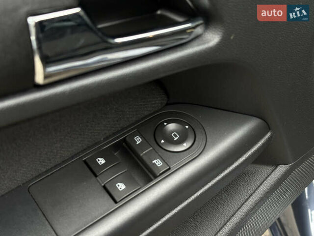 Серый Опель Астра, объемом двигателя 1.8 л и пробегом 230 тыс. км за 6900 $, фото 24 на Automoto.ua