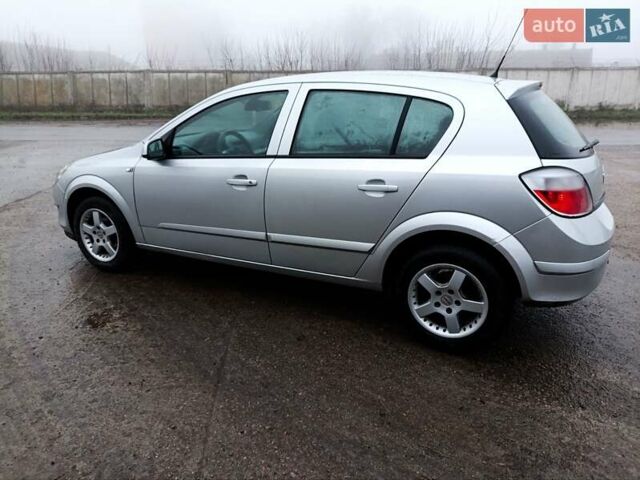 Сірий Опель Астра, об'ємом двигуна 1.6 л та пробігом 180 тис. км за 5700 $, фото 6 на Automoto.ua