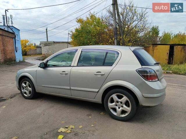 Опель Астра 2008 в Чернигове на Automoto.ua Серый Опель Астра, объемом двигателя 1.6 л и пробегом 178 тыс. км за 5300 $, фото 6 на Automoto.ua