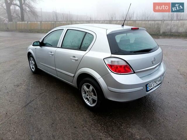 Сірий Опель Астра, об'ємом двигуна 1.6 л та пробігом 180 тис. км за 5700 $, фото 28 на Automoto.ua