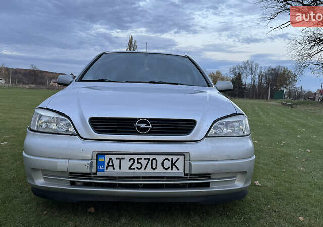 Серый Опель Астра, объемом двигателя 1.69 л и пробегом 334 тыс. км за 3650 $, фото 3 на Automoto.ua
