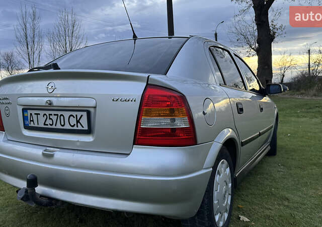 Серый Опель Астра, объемом двигателя 1.69 л и пробегом 334 тыс. км за 3650 $, фото 7 на Automoto.ua