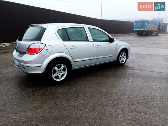 Сірий Опель Астра, об'ємом двигуна 1.6 л та пробігом 180 тис. км за 5700 $, фото 4 на Automoto.ua