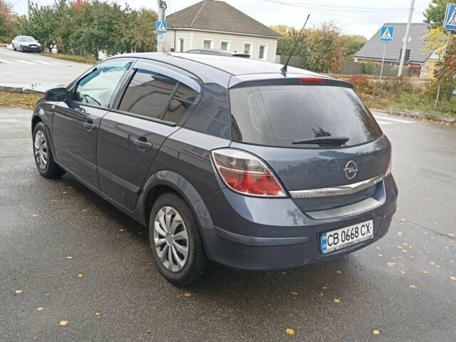 Серый Опель Астра, объемом двигателя 1.4 л и пробегом 212 тыс. км за 4000 $, фото 1 на Automoto.ua