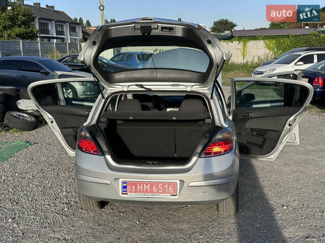 Сірий Опель Астра, об'ємом двигуна 1.6 л та пробігом 226 тис. км за 5500 $, фото 26 на Automoto.ua