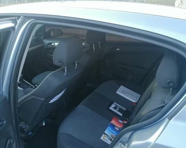 Серый Опель Астра, объемом двигателя 1.4 л и пробегом 260 тыс. км за 5099 $, фото 2 на Automoto.ua