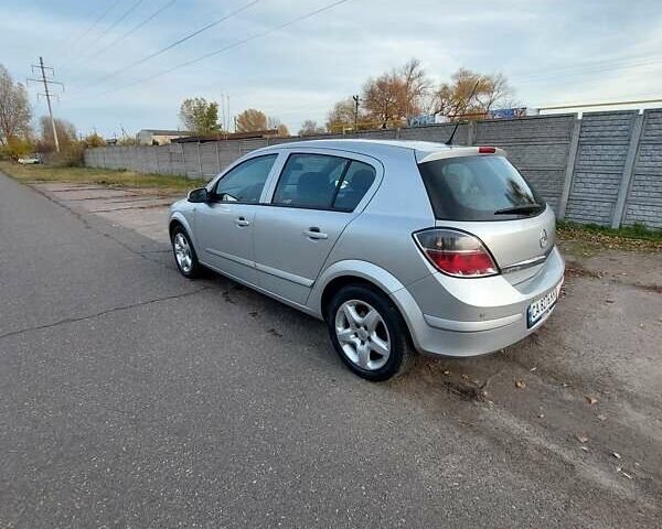 Серый Опель Астра, объемом двигателя 1.6 л и пробегом 223 тыс. км за 5600 $, фото 54 на Automoto.ua