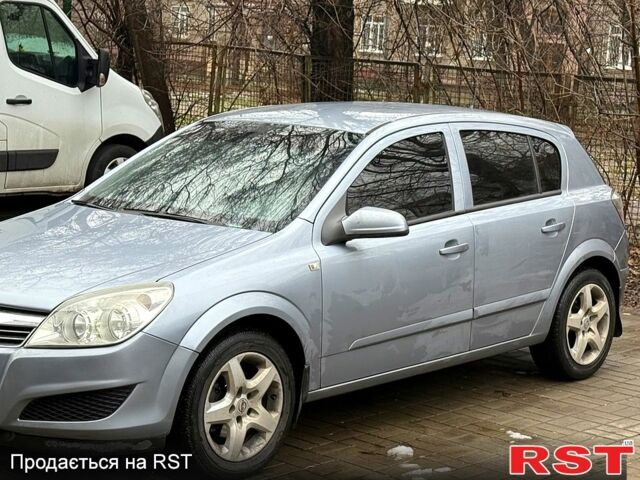 Серый Опель Астра, объемом двигателя 1.4 л и пробегом 240 тыс. км за 4500 $, фото 1 на Automoto.ua