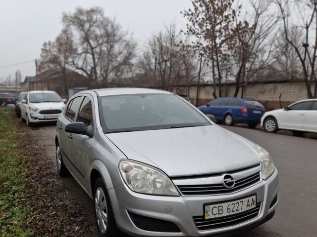 Сірий Опель Астра, об'ємом двигуна 1.4 л та пробігом 250 тис. км за 3700 $, фото 1 на Automoto.ua