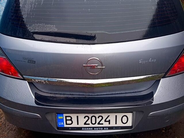 Опель Астра 2008 в Гребенке на Automoto.ua Серый Опель Астра, объемом двигателя 1.6 л и пробегом 0 тыс. км за 5200 $, фото 3 на Automoto.ua