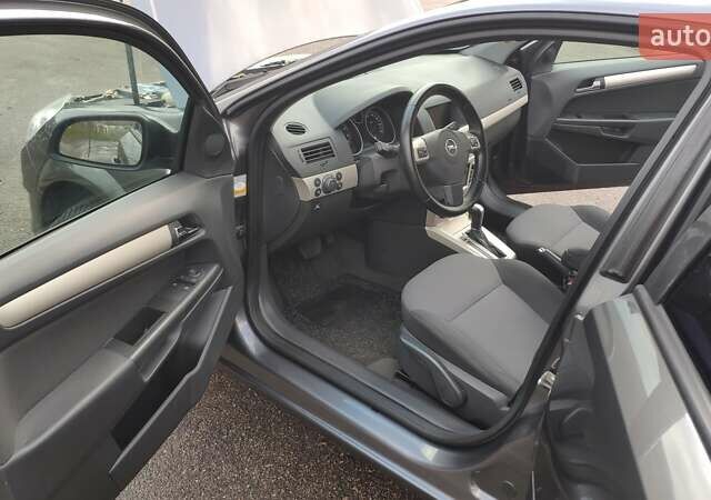 Сірий Опель Астра, об'ємом двигуна 1.8 л та пробігом 196 тис. км за 7300 $, фото 8 на Automoto.ua