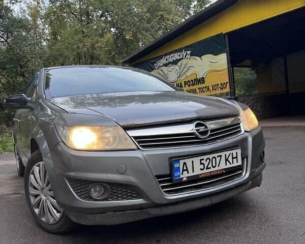 Опель Астра 2008 в Киеве на Automoto.ua Серый Опель Астра, объемом двигателя 1.6 л и пробегом 250 тыс. км за 4100 $, фото 3 на Automoto.ua