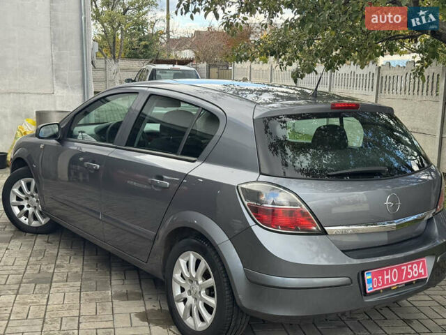 Сірий Опель Астра, об'ємом двигуна 1.6 л та пробігом 244 тис. км за 5900 $, фото 3 на Automoto.ua