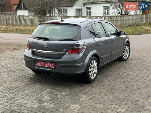 Серый Опель Астра, объемом двигателя 1.6 л и пробегом 236 тыс. км за 5499 $, фото 7 на Automoto.ua