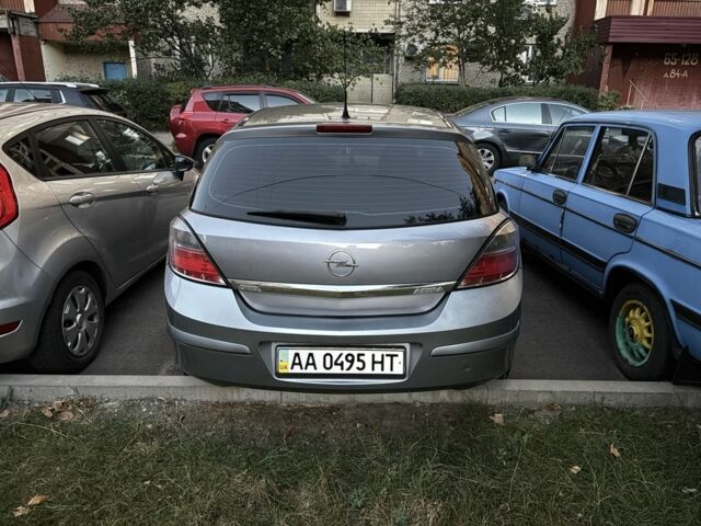 Серый Опель Астра, объемом двигателя 1.4 л и пробегом 145 тыс. км за 4500 $, фото 4 на Automoto.ua