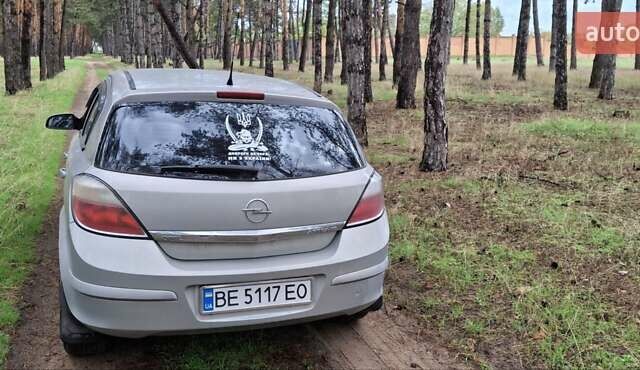Сірий Опель Астра, об'ємом двигуна 1.6 л та пробігом 260 тис. км за 4800 $, фото 7 на Automoto.ua