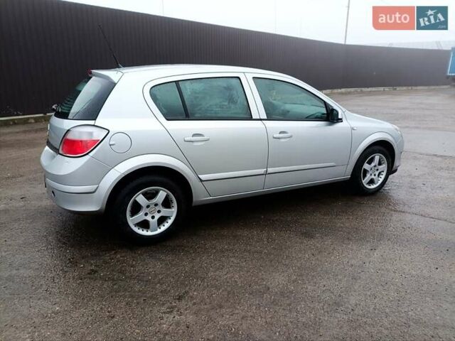 Сірий Опель Астра, об'ємом двигуна 1.6 л та пробігом 180 тис. км за 5700 $, фото 22 на Automoto.ua