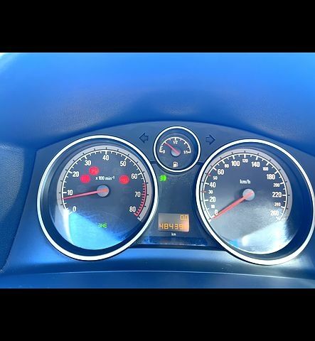 Сірий Опель Астра, об'ємом двигуна 1.6 л та пробігом 0 тис. км за 2500 $, фото 11 на Automoto.ua