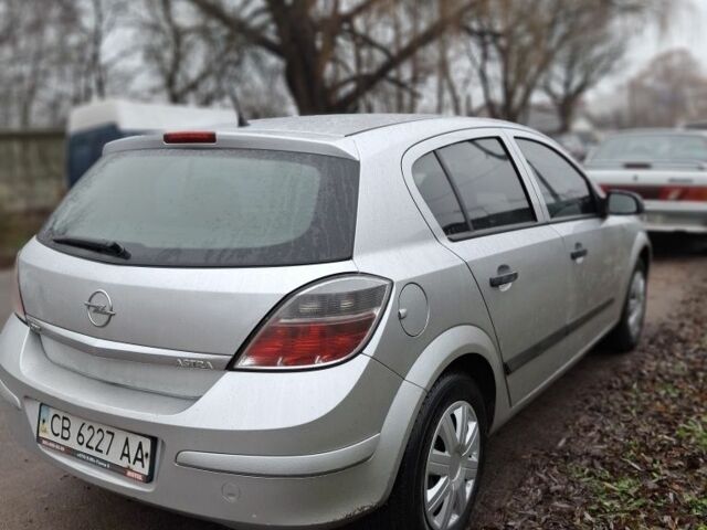 Сірий Опель Астра, об'ємом двигуна 1.4 л та пробігом 250 тис. км за 3700 $, фото 2 на Automoto.ua