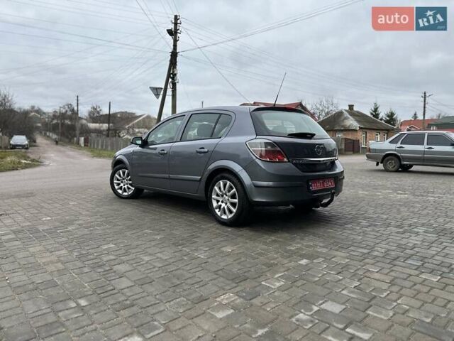 Серый Опель Астра, объемом двигателя 1.6 л и пробегом 236 тыс. км за 5499 $, фото 10 на Automoto.ua