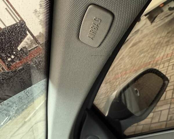 Серый Опель Астра, объемом двигателя 1.36 л и пробегом 260 тыс. км за 4500 $, фото 30 на Automoto.ua