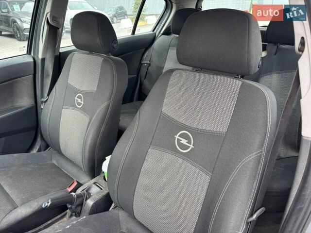 Серый Опель Астра, объемом двигателя 1.4 л и пробегом 181 тыс. км за 3990 $, фото 14 на Automoto.ua